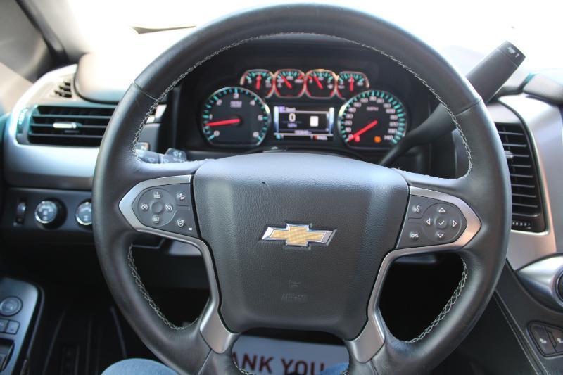 Chevrolet Suburban LT 4WD 2017