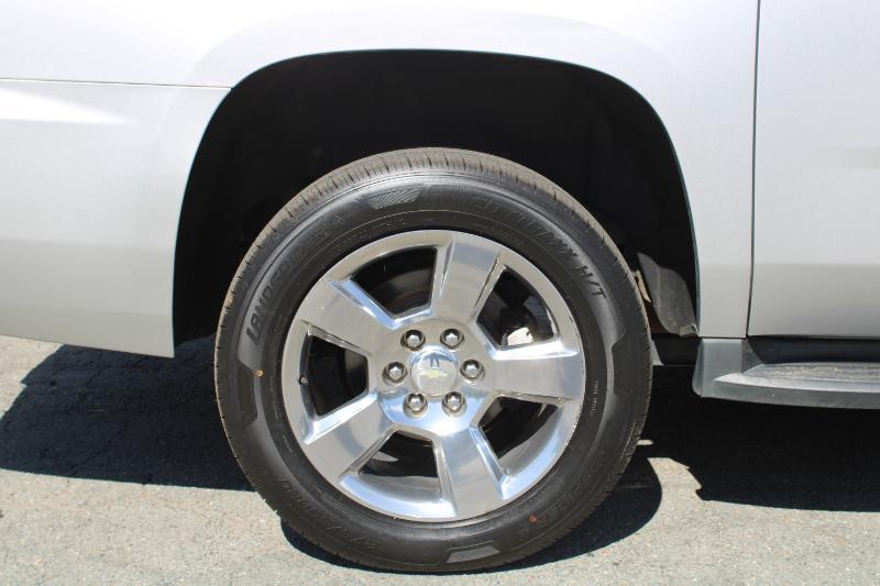 Chevrolet Suburban LT 4WD 2017