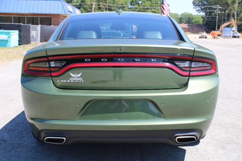 Dodge Charger SXT RWD 2022