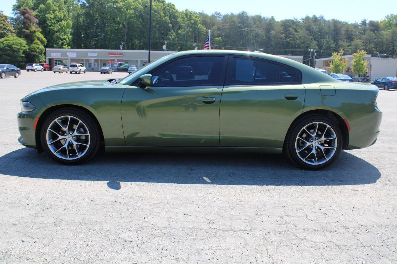 Dodge Charger SXT RWD 2022