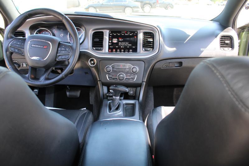 Dodge Charger SXT RWD 2022