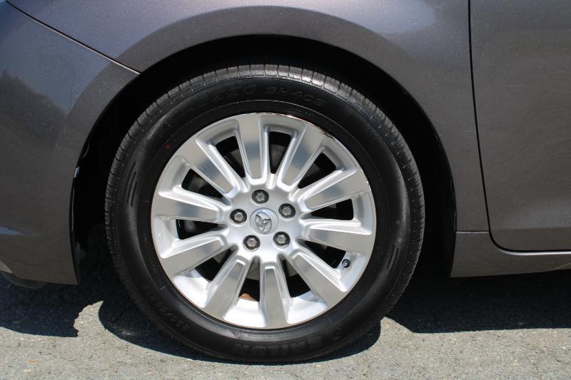 Toyota Sienna  2016