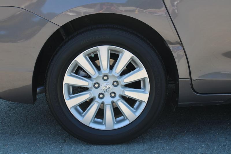 Toyota Sienna  2016