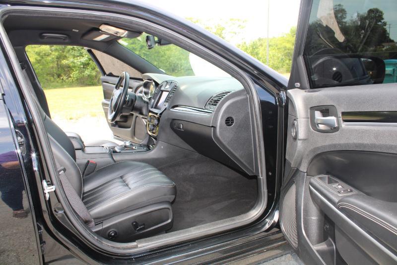 Chrysler 300 S V6 2021