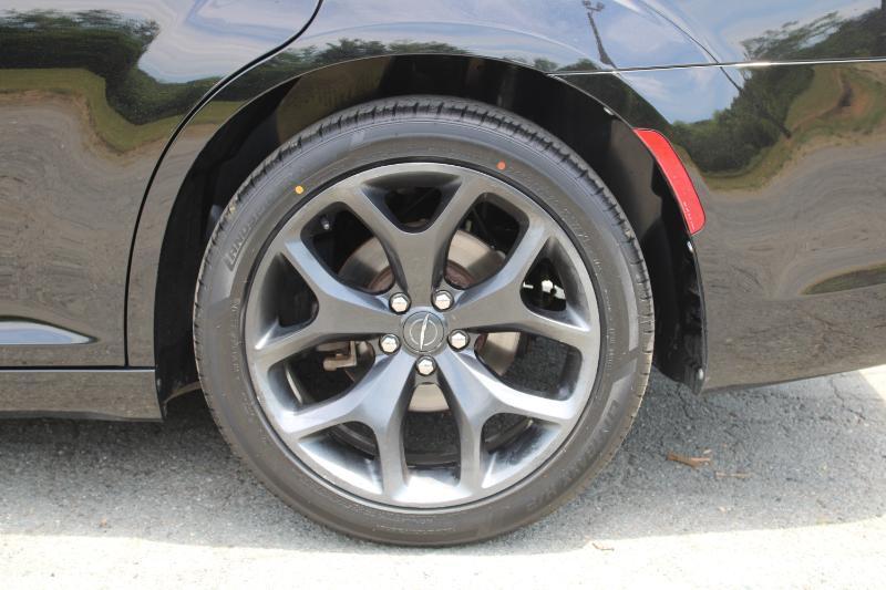 Chrysler 300 S V6 2021