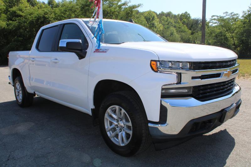 Chevrolet Silverado 1500 Limited LT Crew Cab 4WD 2022
