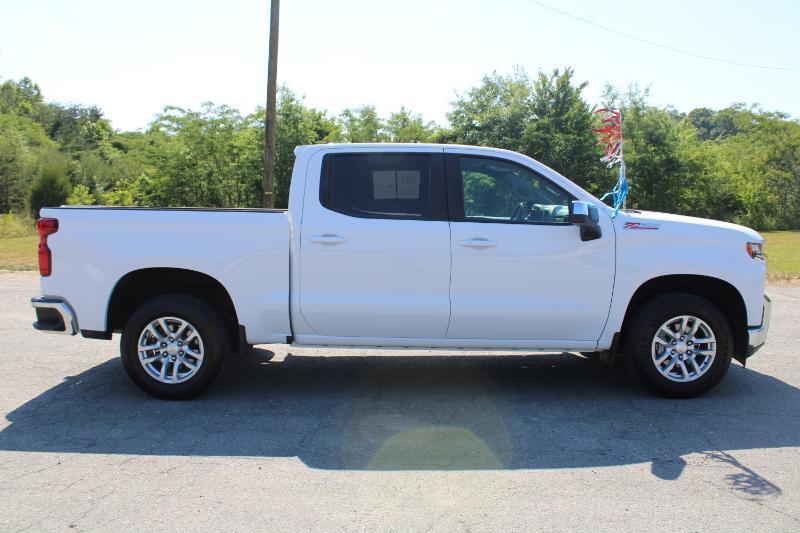 Chevrolet Silverado 1500 Limited LT Crew Cab 4WD 2022