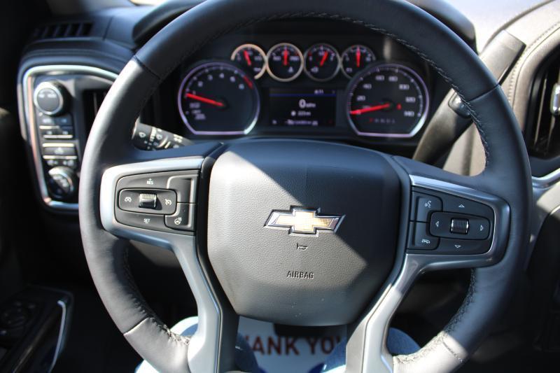 Chevrolet Silverado 1500 Limited LT Crew Cab 4WD 2022
