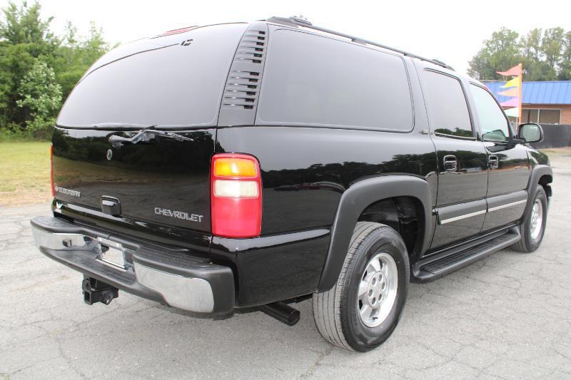 Chevrolet Suburban 1500 2WD 2002
