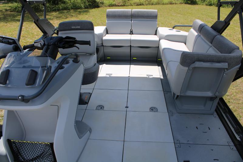 Sea-Doo Jet Boat  2022