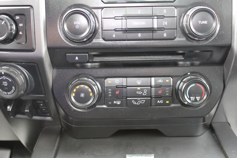 Ford F-150 XLT SuperCrew 5.5-ft. Bed 4WD 2017