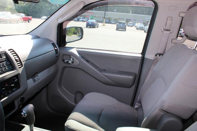 Nissan Frontier SE Crew Cab 4WD 2007
