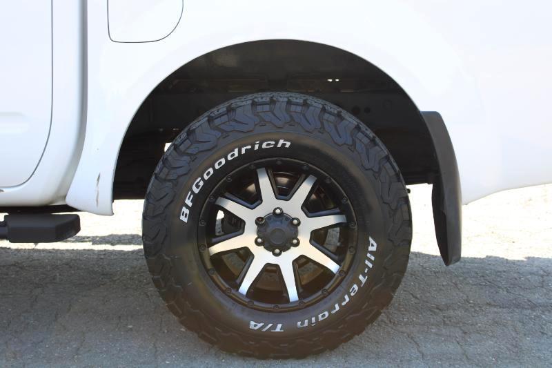 Nissan Frontier SE Crew Cab 4WD 2007