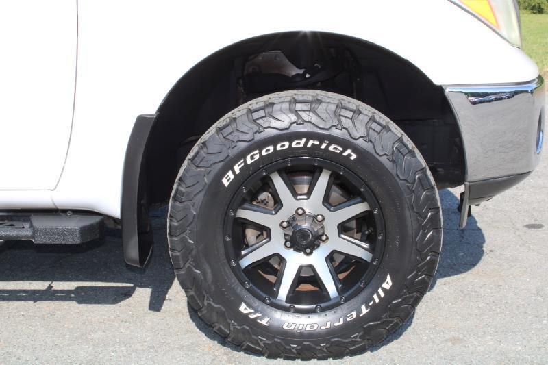 Nissan Frontier SE Crew Cab 4WD 2007