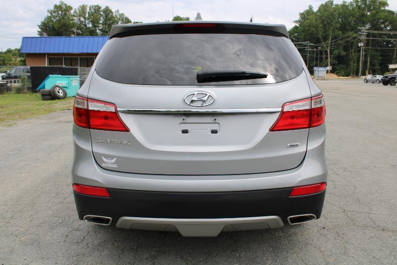 Hyundai Santa Fe SEL AWD 2016