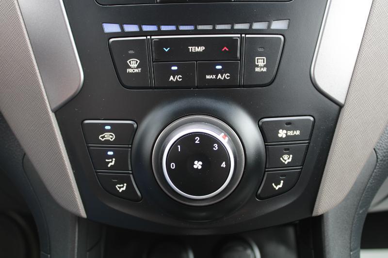 Hyundai Santa Fe SEL AWD 2016