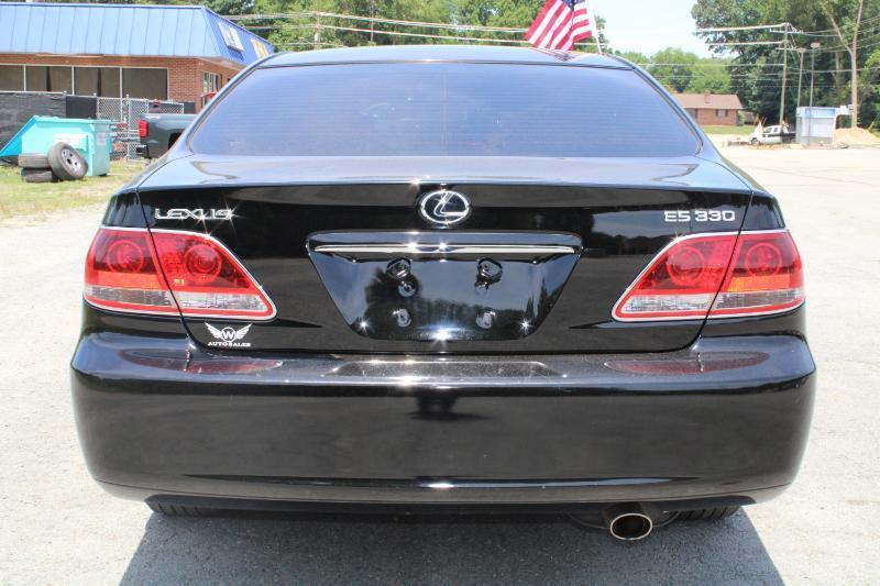 Lexus ES 330 Sedan 2005