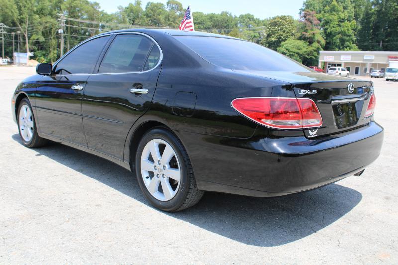 Lexus ES 330 Sedan 2005