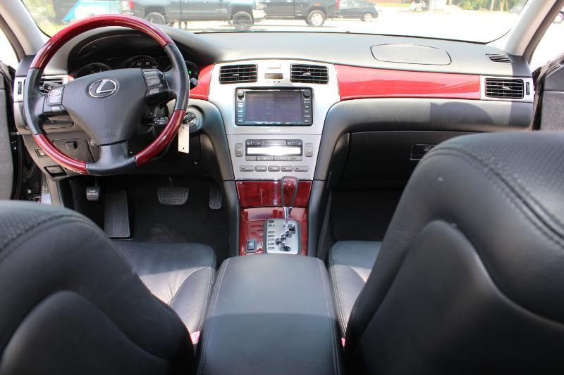 Lexus ES 330 Sedan 2005