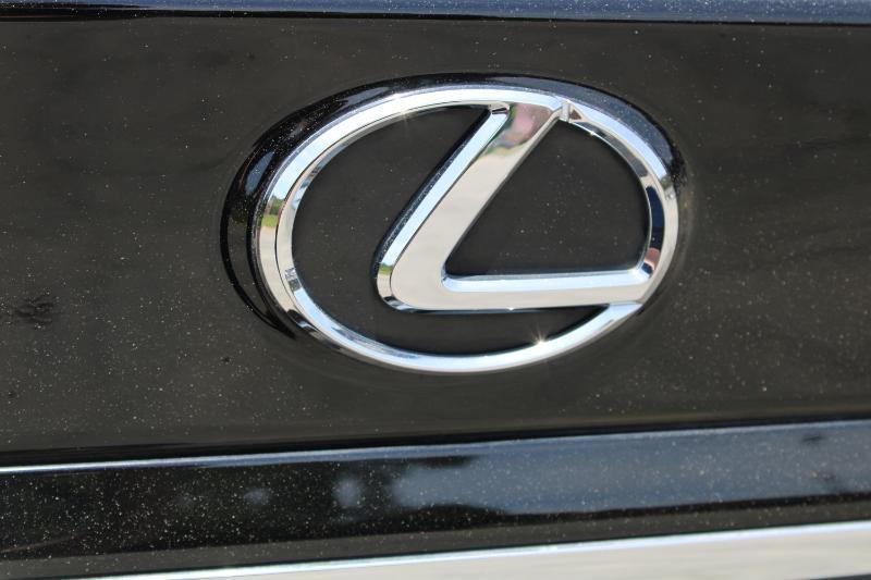 Lexus ES 330 Sedan 2005
