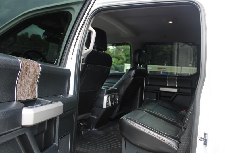 Ford F-250 SD Lariat Crew Cab 4WD 2017