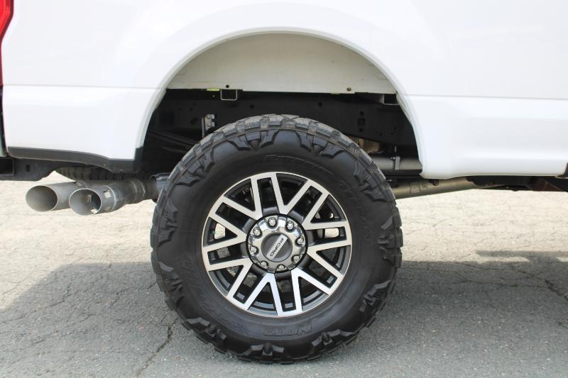 Ford F-250 SD Lariat Crew Cab 4WD 2017