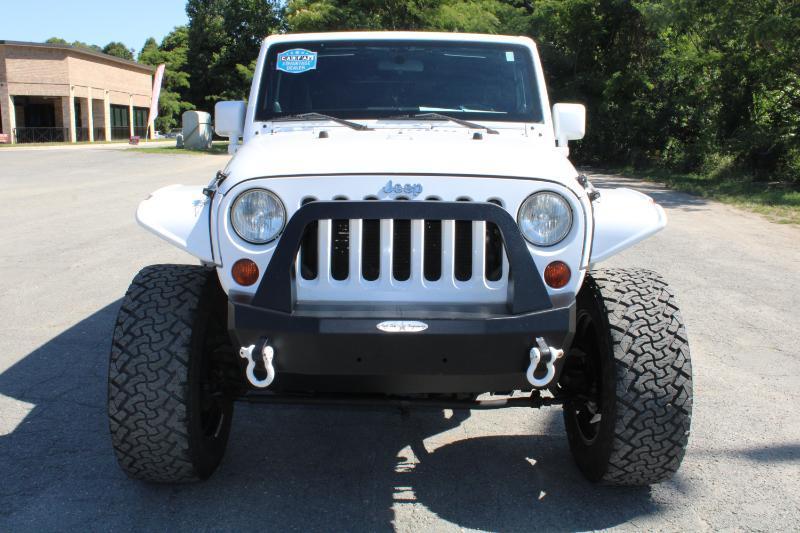 Jeep Wrangler Unlimited Sahara 4WD 2012