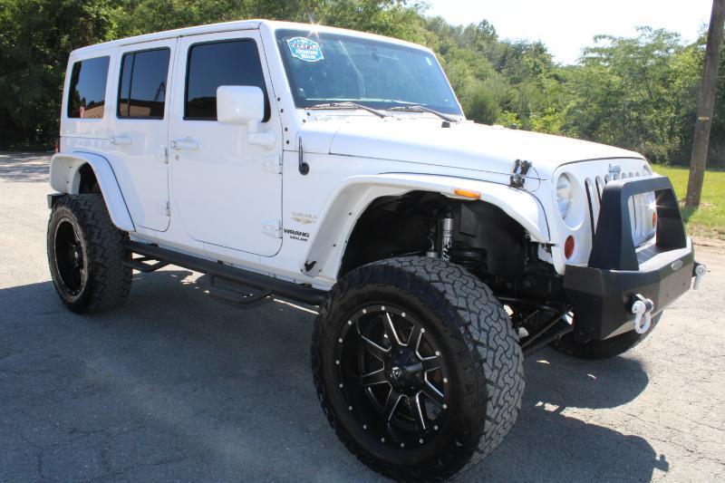 Jeep Wrangler Unlimited Sahara 4WD 2012