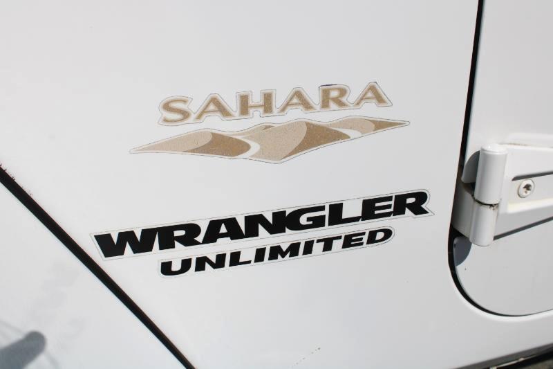 Jeep Wrangler Unlimited Sahara 4WD 2012