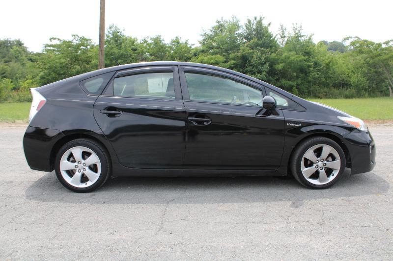 Toyota Prius Persona Series Special Edition 2013
