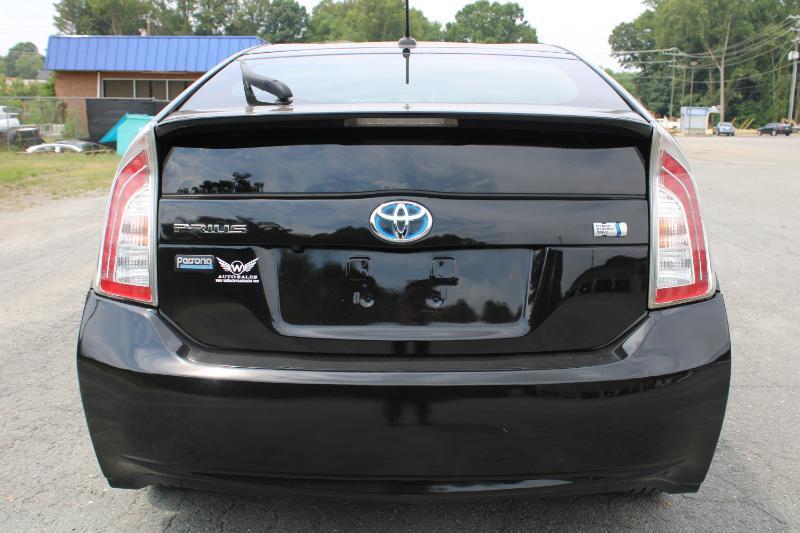 Toyota Prius Persona Series Special Edition 2013