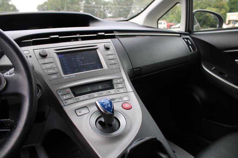 Toyota Prius Persona Series Special Edition 2013