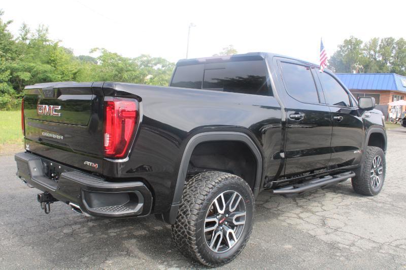 GMC Sierra 1500 AT4 Crew Cab Short Box 4WD 2019