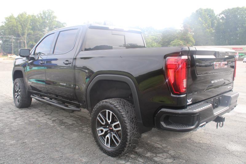GMC Sierra 1500 AT4 Crew Cab Short Box 4WD 2019