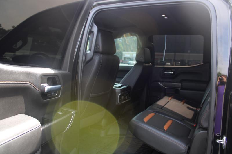 GMC Sierra 1500 AT4 Crew Cab Short Box 4WD 2019