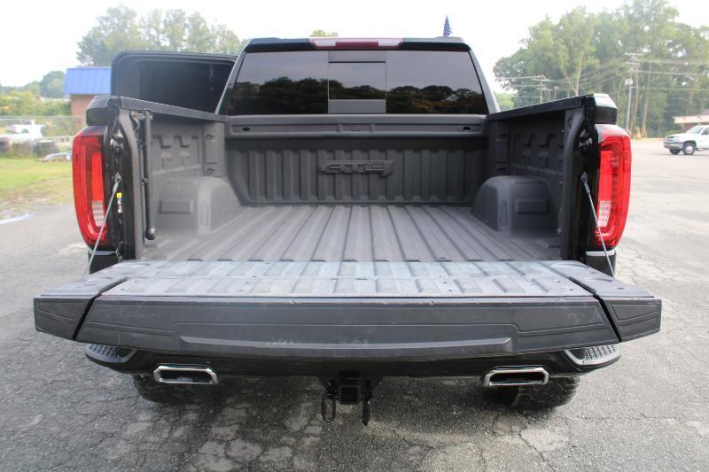 GMC Sierra 1500 AT4 Crew Cab Short Box 4WD 2019