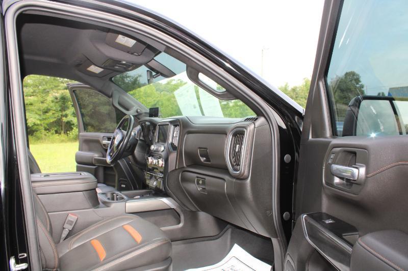 GMC Sierra 1500 AT4 Crew Cab Short Box 4WD 2019