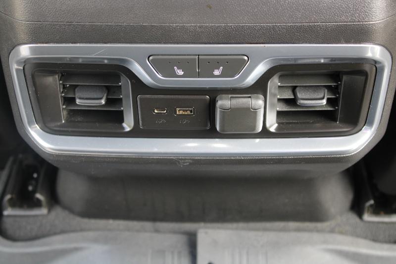 GMC Sierra 1500 AT4 Crew Cab Short Box 4WD 2019