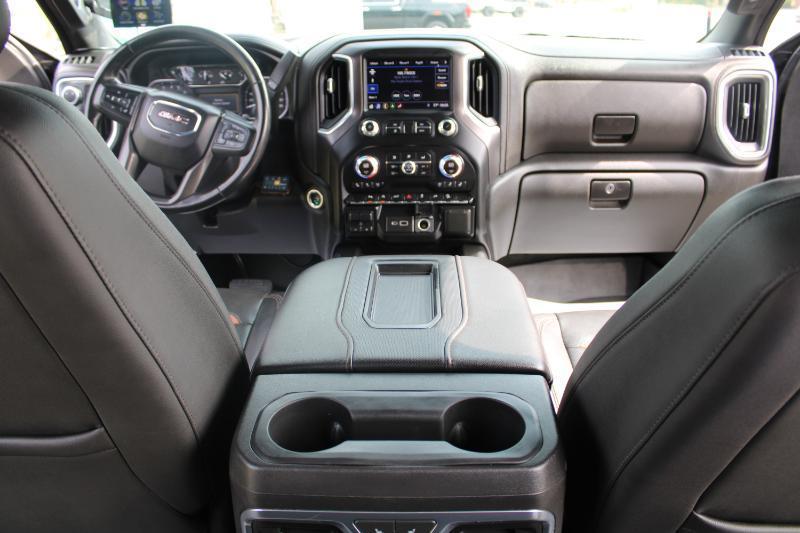 GMC Sierra 1500 AT4 Crew Cab Short Box 4WD 2019