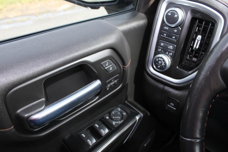 GMC Sierra 1500 AT4 Crew Cab Short Box 4WD 2019
