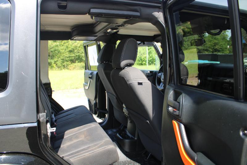 Jeep Wrangler JK Unlimited Sahara 4WD 2018
