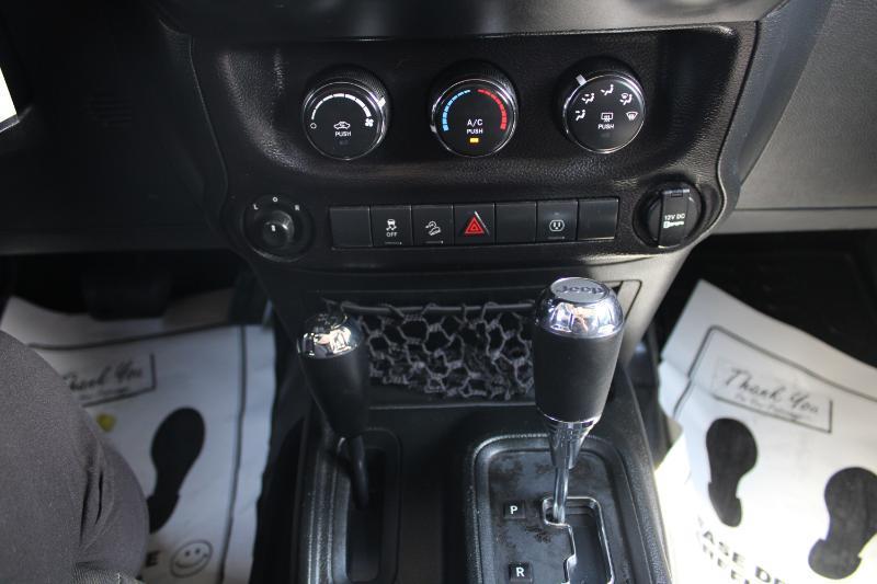 Jeep Wrangler JK Unlimited Sahara 4WD 2018