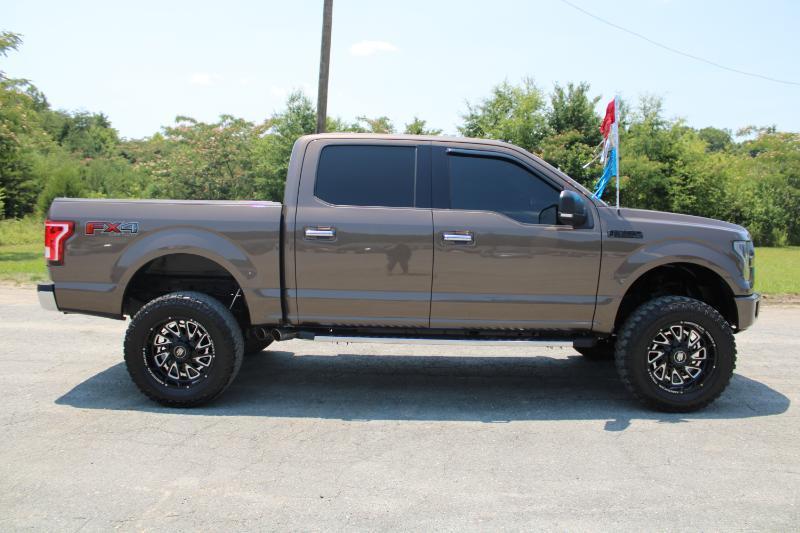 Ford F-150 XLT SuperCrew 5.5-ft. Bed 4WD 2017