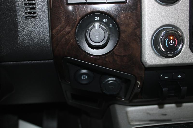 Ford F-350 SD Lariat Crew Cab 4WD 2015