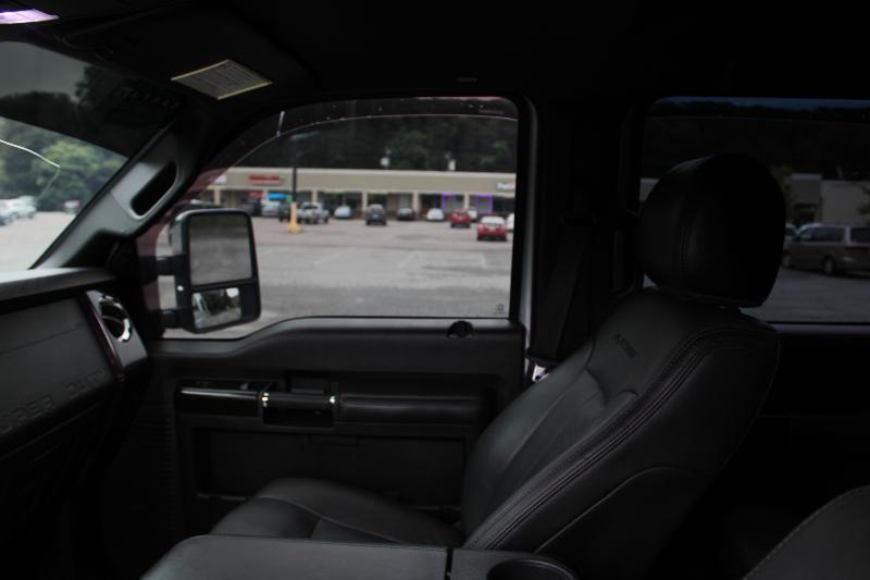 Ford F-350 SD Lariat Crew Cab 4WD 2015