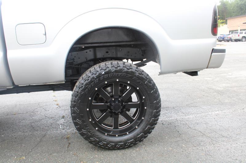 Ford F-350 SD Lariat Crew Cab 4WD 2015