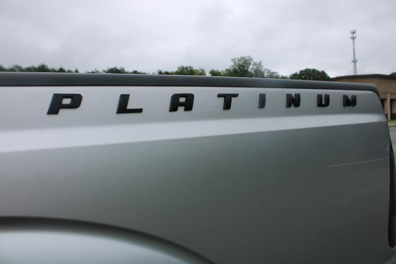 Ford F-350 SD Lariat Crew Cab 4WD 2015