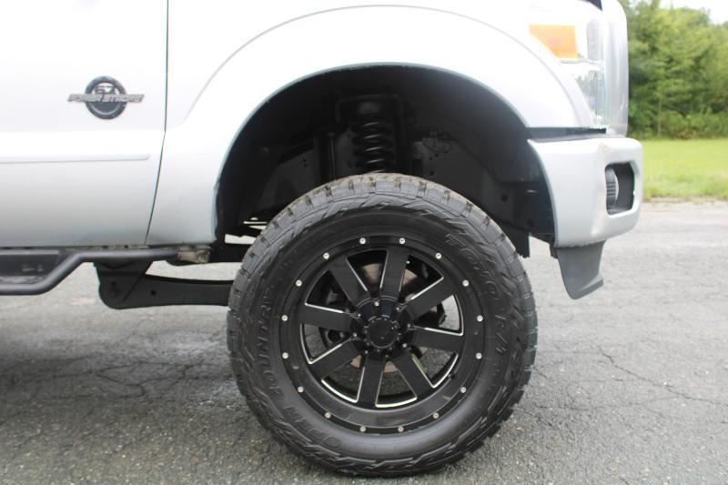 Ford F-350 SD Lariat Crew Cab 4WD 2015