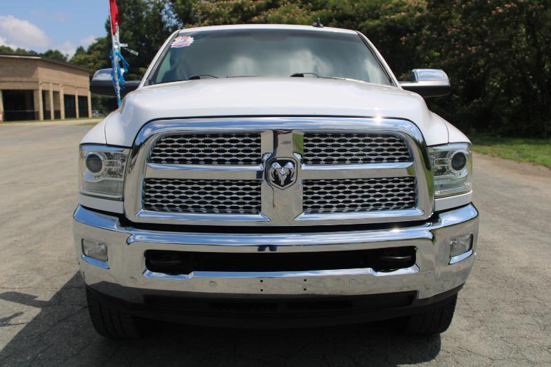 RAM 3500 Laramie Crew Cab LWB 4WD 2018