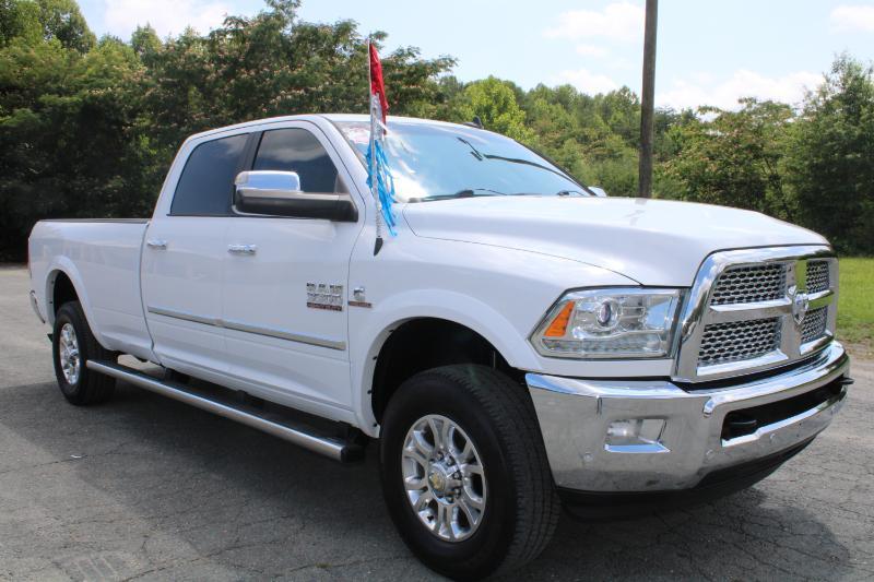 RAM 3500 Laramie Crew Cab LWB 4WD 2018